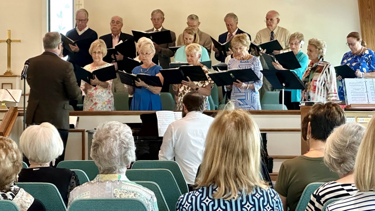 Chapel choir in worship service
