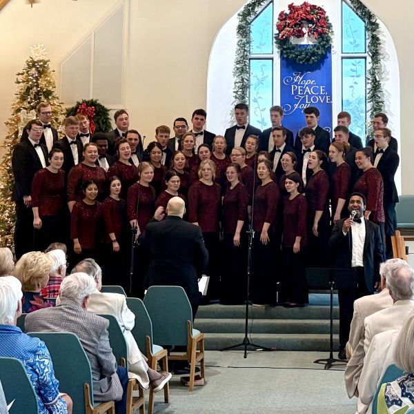Hobe Sound Bible College Choir at Christmas in Chapel